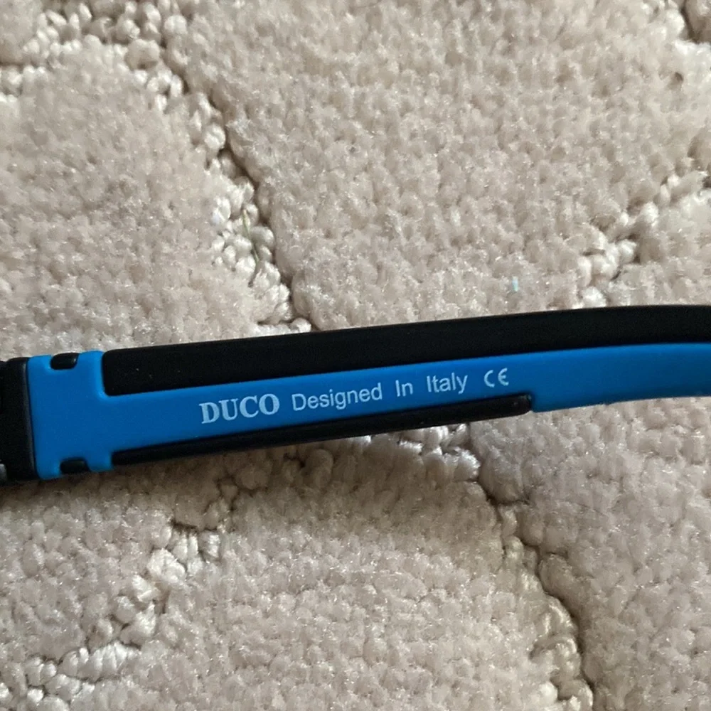 Boy’s sunglasses